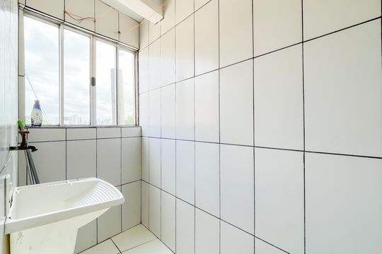 Área de Serviço de casa para alugar com 1 quarto, 37m² em Santa Maria, Osasco
