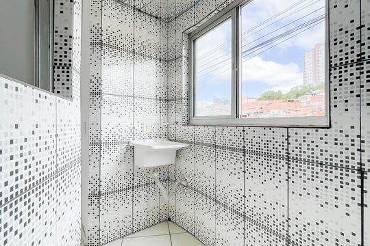 Área de Serviço de casa para alugar com 1 quarto, 37m² em Santa Maria, Osasco