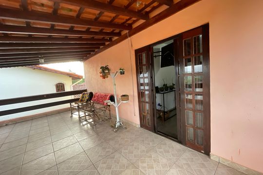 Varanda de casa para alugar com 3 quartos, 200m² em Quinta dos Angicos, Cotia