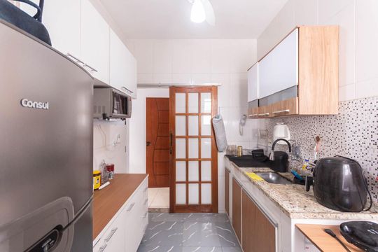 Cozinha de apartamento à venda com 2 quartos, 70m² em Vila Isabel, Rio de Janeiro