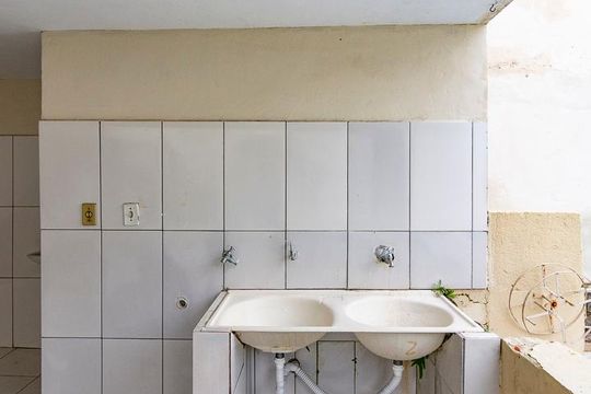 Área de Serviço de casa à venda com 4 quartos, 360m² em Carlos Prates, Belo Horizonte