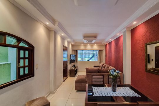 Sala de casa à venda com 4 quartos, 213m² em Vila Planalto, São Bernardo do Campo