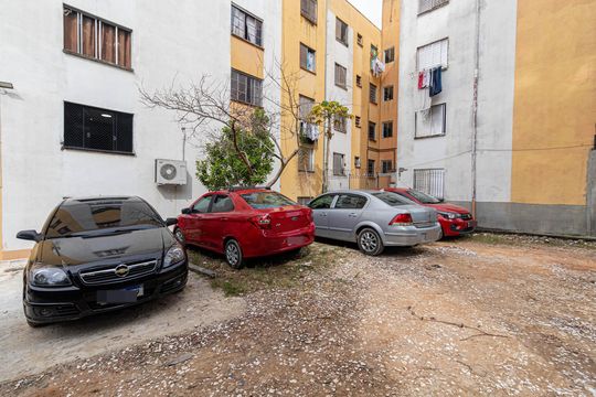 Garagem de apartamento para alugar com 2 quartos, 44m² em Vila Jacuí, São Paulo