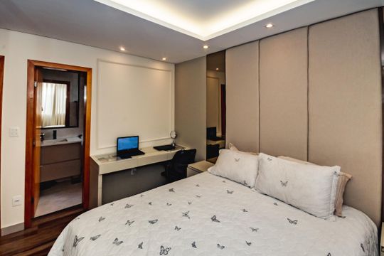 Apartamento à venda com 3 quartos, 176m² em Paquetá, Belo Horizonte