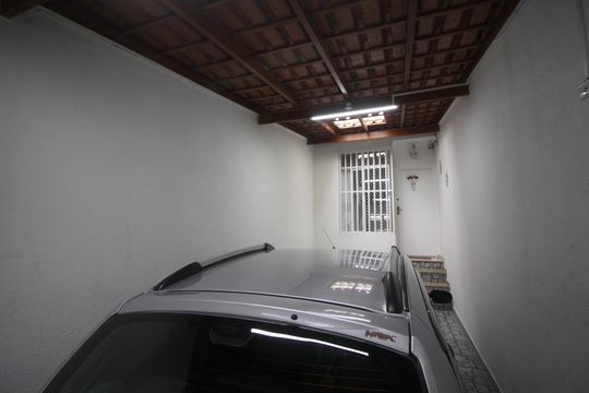 Garagem de casa à venda com 3 quartos, 90m² em Vila Sao Domingos, São Paulo