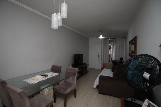 Sala de casa à venda com 3 quartos, 90m² em Vila Sao Domingos, São Paulo