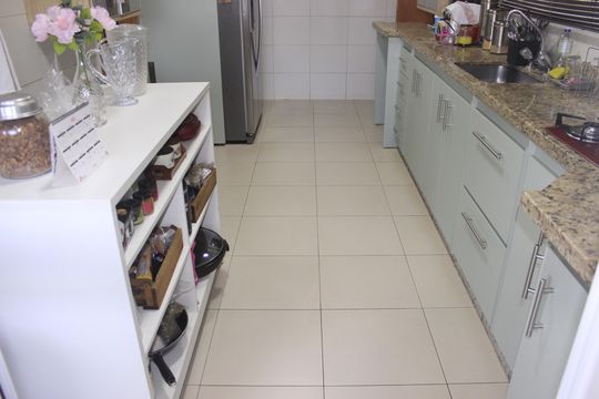 Cozinha de apartamento para alugar com 3 quartos, 151m² em Vila Augusta, Guarulhos
