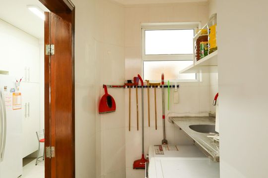 Área de Serviço de casa à venda com 3 quartos, 160m² em Vila Sao Paulo, São Paulo