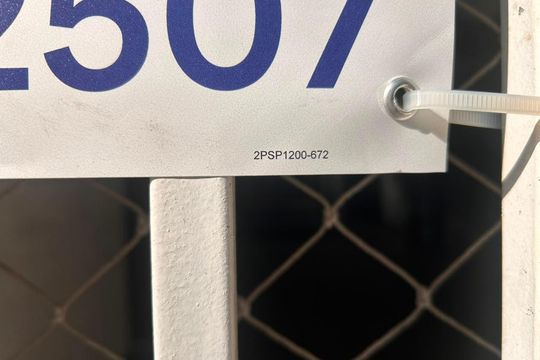 Placa de casa à venda com 3 quartos, 160m² em Vila Sao Paulo, São Paulo
