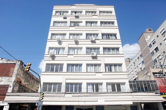 Fachada de apartamento à venda com 1 quarto, 30m² em Azenha, Porto Alegre