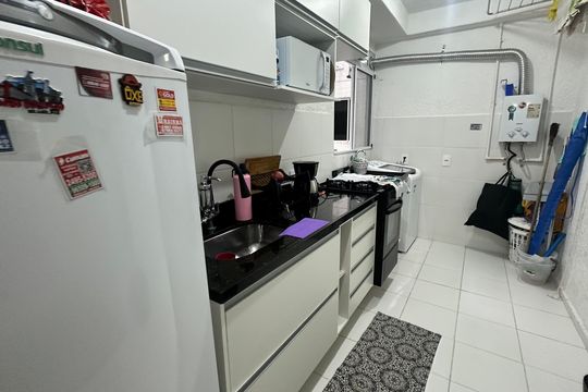 Cozinha de apartamento para alugar com 2 quartos, 43m² em Recreio dos Bandeirantes, Rio de Janeiro