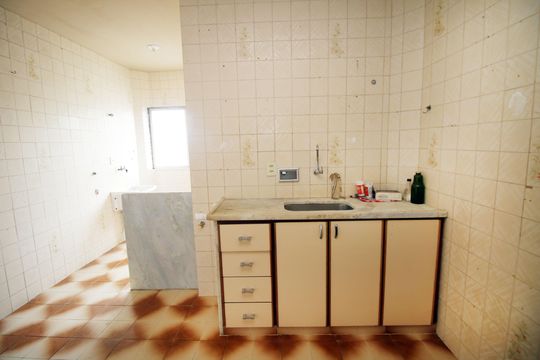 Cozinha de apartamento para alugar com 2 quartos, 100m² em Irajá, Rio de Janeiro