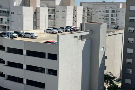 Vista de apartamento à venda com 2 quartos, 62m² em Vila Isa, São Paulo