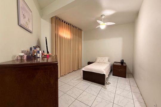 Casa à venda com 3 quartos, 360m² em Alto Caiçaras, Belo Horizonte