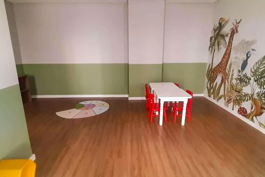 Apartamento à venda com 2 quartos, 45m² em Quitaúna, Osasco