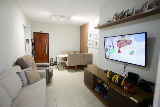 Sala de apartamento à venda com 2 quartos, 60m² em Taquara, Rio de Janeiro