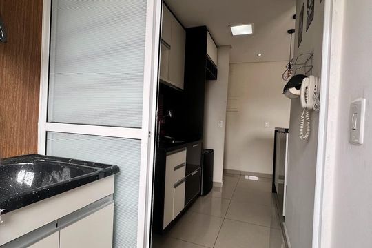 Cozinha de apartamento para alugar com 2 quartos, 44m² em Loteamento City Jaragua, São Paulo
