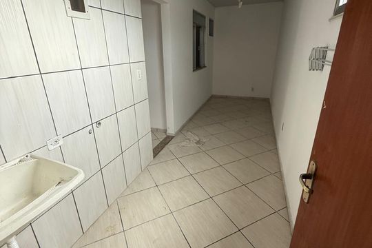 Casa de Condomínio para alugar com 2 quartos, 70m² em Pavuna, Nilópolis