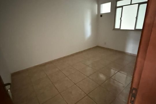 Casa de Condomínio para alugar com 2 quartos, 70m² em Pavuna, Nilópolis