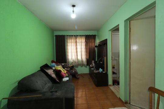 Sala de apartamento à venda com 2 quartos, 52m² em Jardim Santo André, Santo André