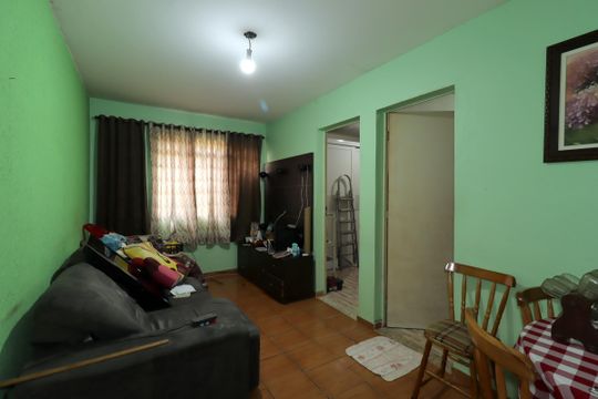 Sala de apartamento à venda com 2 quartos, 52m² em Jardim Santo André, Santo André