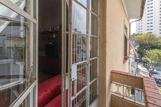 sacada_4 de casa à venda com 4 quartos, 100m² em Cambuci, São Paulo