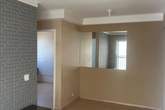 Sala de apartamento à venda com 2 quartos, 45m² em Vila Homero Thon, Santo André