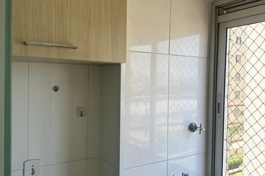 Área de serviço de apartamento à venda com 2 quartos, 45m² em Vila Homero Thon, Santo André
