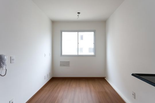 Sala de apartamento para alugar com 1 quarto, 24m² em Paraíso do Morumbi, São Paulo