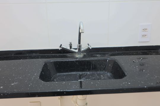 Cozinha de apartamento para alugar com 1 quarto, 24m² em Paraíso do Morumbi, São Paulo