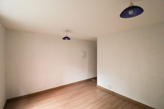 Sala de apartamento à venda com 2 quartos, 55m² em Vila Nova Cachoeirinha, São Paulo