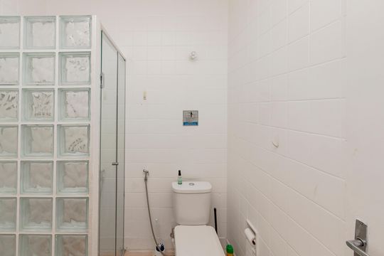 Banheiro de casa para alugar com 6 quartos, 240m² em Brooklin, São Paulo