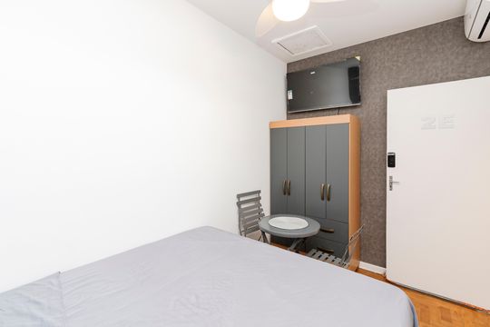Quarto 3 de casa para alugar com 6 quartos, 240m² em Brooklin, São Paulo