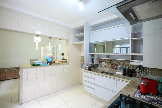 Cozinha de casa à venda com 3 quartos, 170m² em Vila Morse, São Paulo