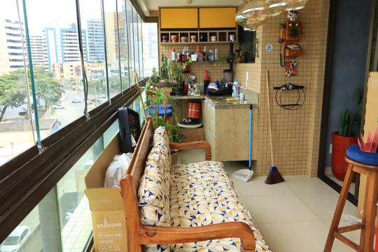Varanda da Sala de apartamento para alugar com 2 quartos, 81m² em Jardim Armação, Salvador