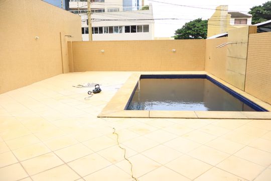 Área comum - Piscina de apartamento para alugar com 2 quartos, 81m² em Jardim Armação, Salvador
