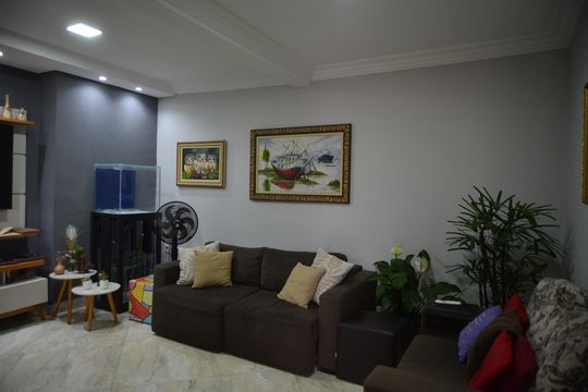 Sala de casa à venda com 3 quartos, 250m² em Vila Guarani, Santo André
