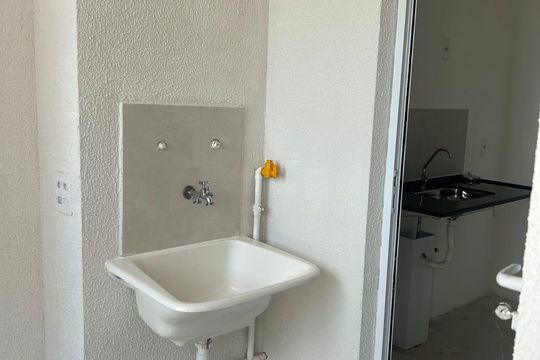 Área de serviço de apartamento à venda com 2 quartos, 47m² em Vila Prudente, São Paulo