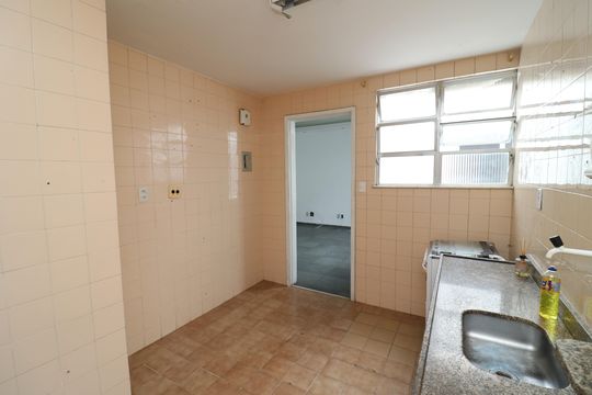 Cozinha de apartamento para alugar com 2 quartos, 60m² em Freguesia (ilha do Governador), Rio de Janeiro