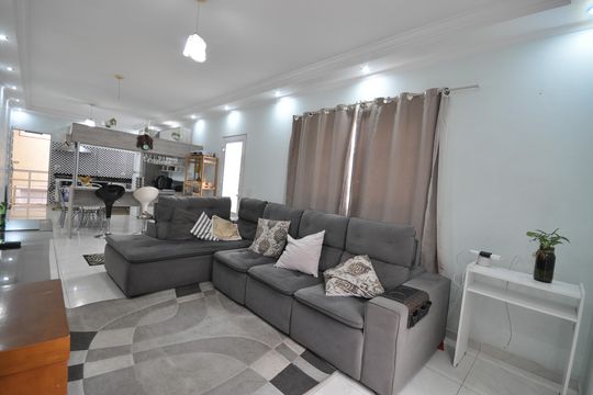 Casa à venda com 4 quartos, 150m² em Vila Gustavo, São Paulo