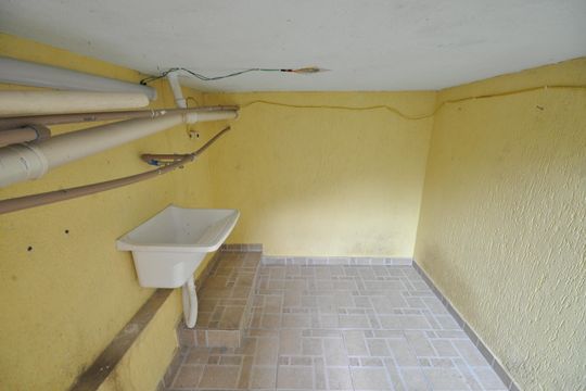 Área de Serviço 2 de casa à venda com 4 quartos, 150m² em Vila Gustavo, São Paulo