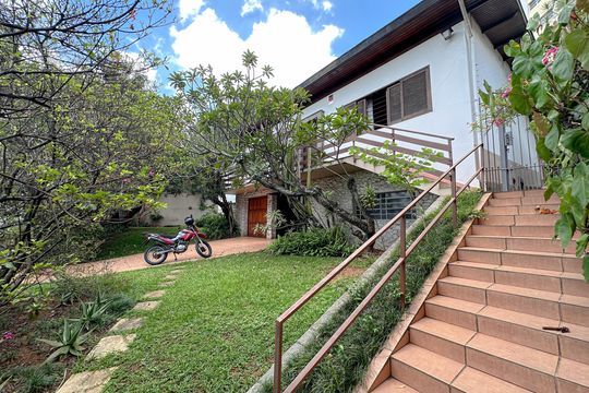 Casa para alugar com 4 quartos, 800m² em Alto da Lapa, São Paulo