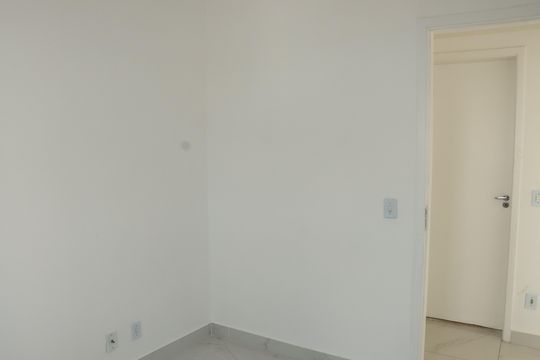Apartamento para alugar com 2 quartos, 53m² em Chácaras São Marcos, Embu das Artes