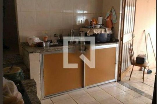 Casa para alugar com 3 quartos, 250m² em Alto Caiçaras, Belo Horizonte