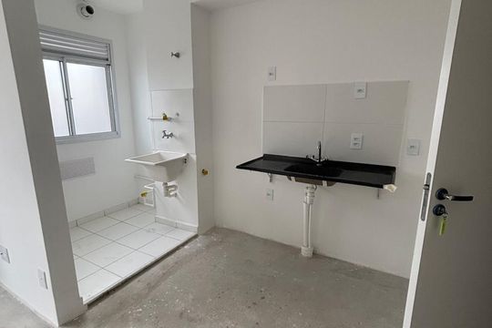 Cozinha de apartamento à venda com 2 quartos, 39m² em Vila Independencia, São Paulo