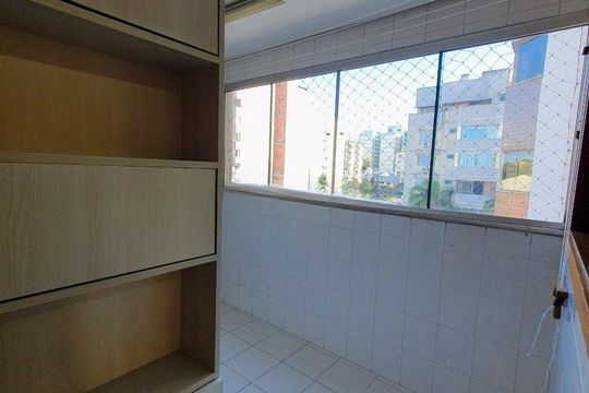 Área de Serviço  de apartamento para alugar com 3 quartos, 142m² em Centro, Canoas