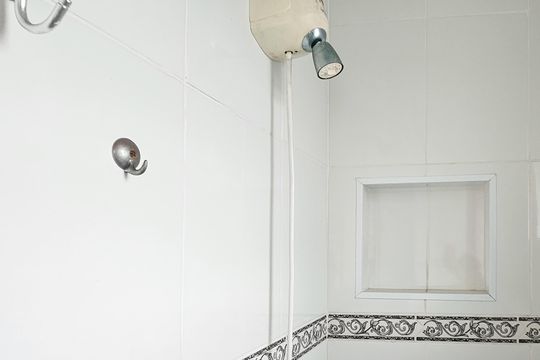 Área de serviço  de apartamento para alugar com 2 quartos, 103m² em Enseda, Guarujá