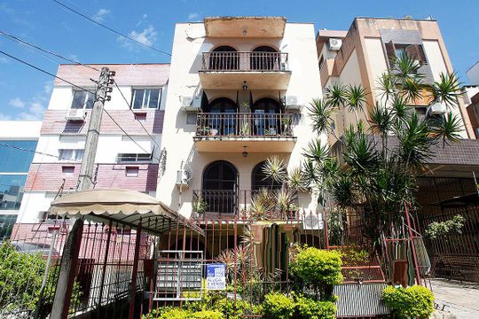 Fachada de apartamento à venda com 1 quarto, 48m² em Petrópolis, Porto Alegre