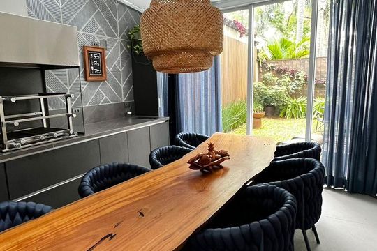 área gourmet de casa de condomínio à venda com 4 quartos, 329m² em Jardim Cordeiro, São Paulo