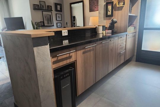 Cozinha de apartamento à venda com 3 quartos, 82m² em Pompeia, São Paulo